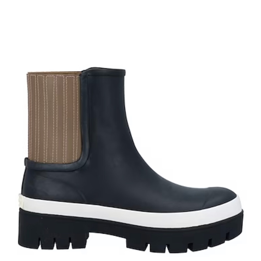 Tory Burch rain boots size 10 fits an 11
